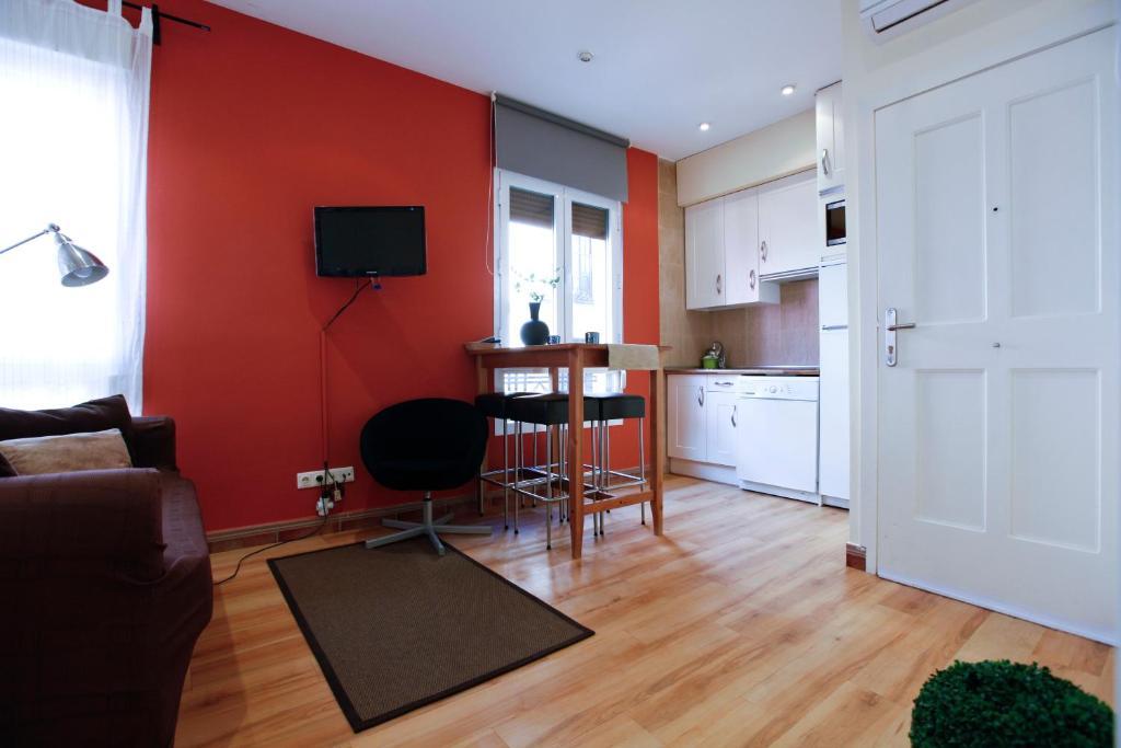 Apartamento Tirso De Molina Madri Quarto foto