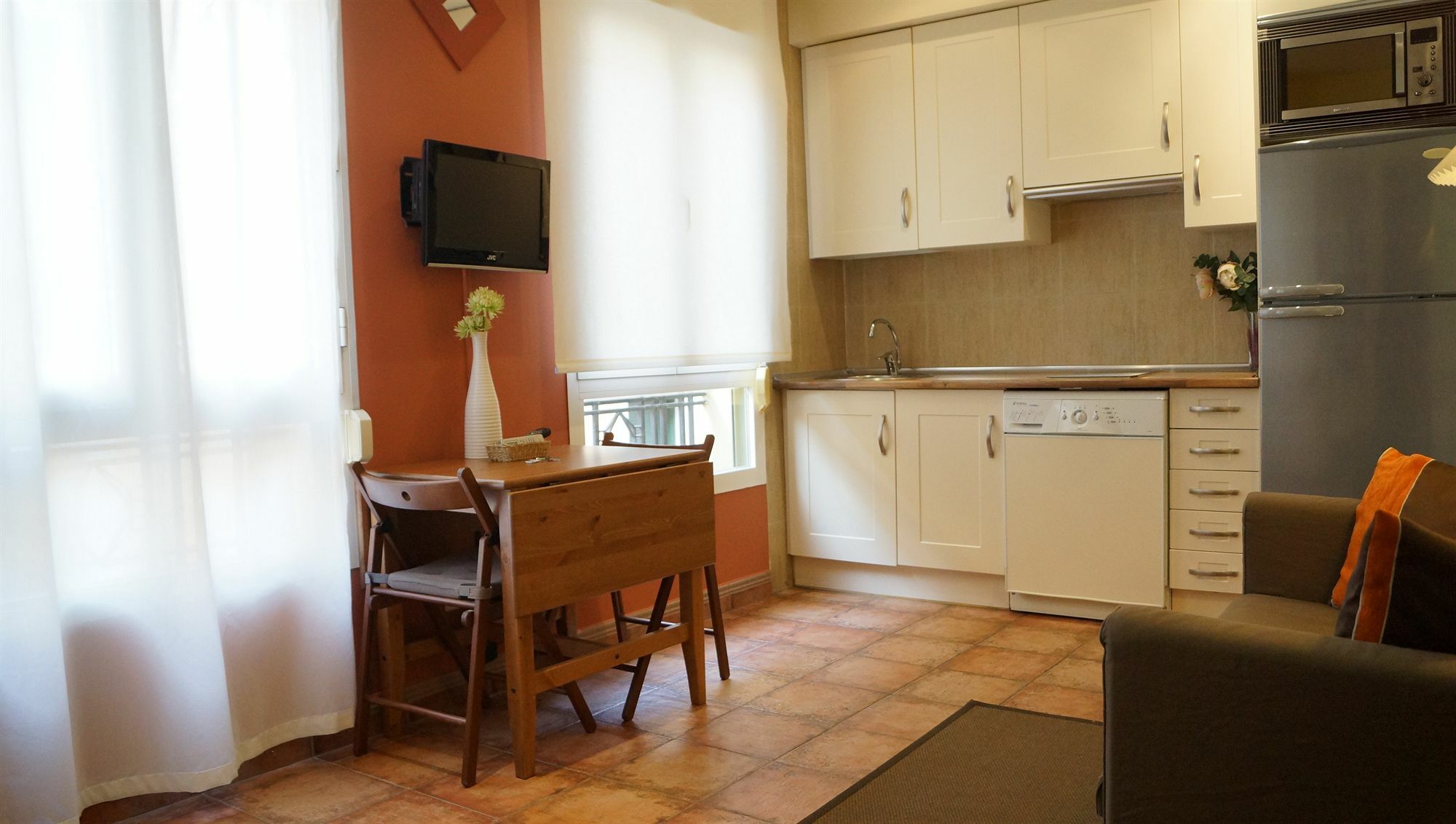 Apartamento Tirso De Molina Madri Exterior foto