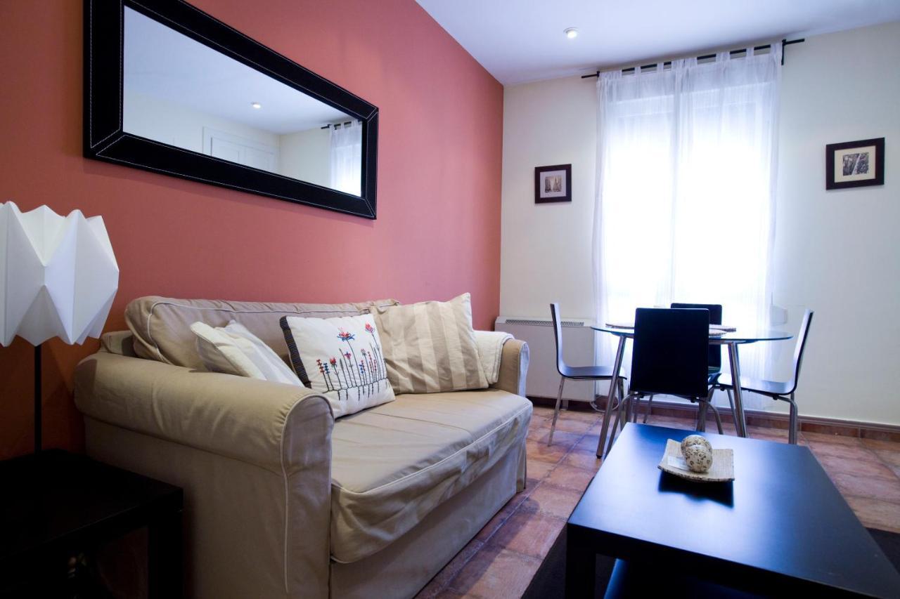 Apartamento Tirso De Molina Madri Quarto foto